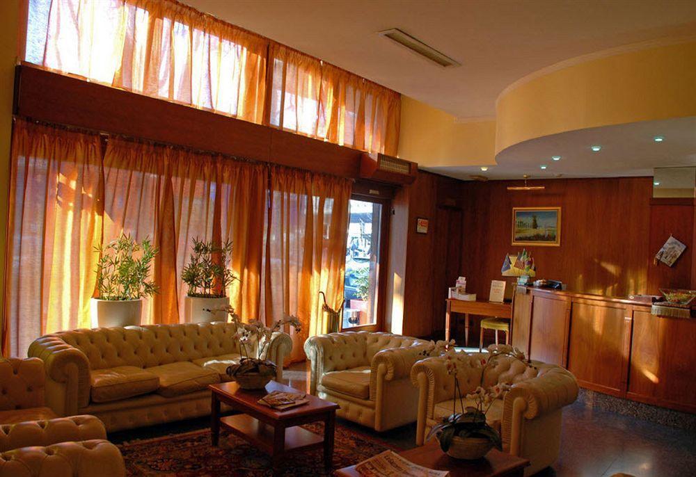 Certosa Hotel Milánó Kültér fotó