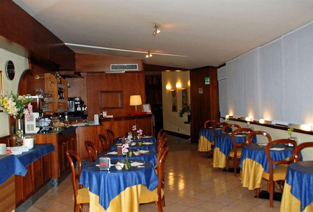 Certosa Hotel Milánó Kültér fotó
