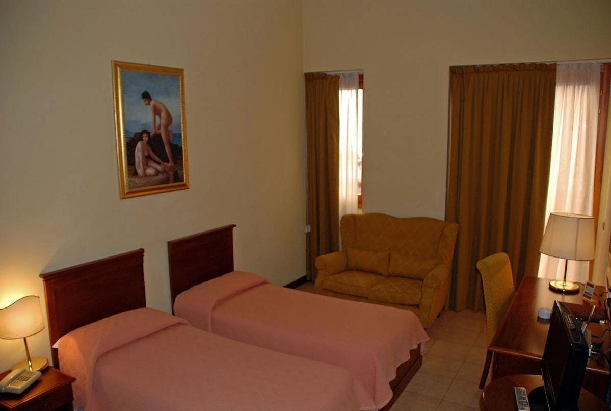 Certosa Hotel Milánó Kültér fotó